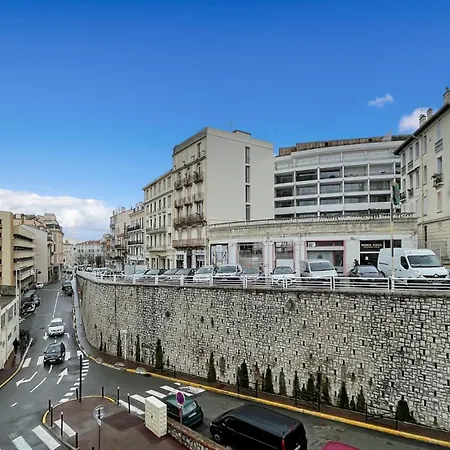 Agreable 23 Pieces Centre * Cannes